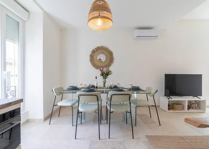 Apartamento Spacieux 4 , Clim Au Coeur De Maisoncarreeconciergerie